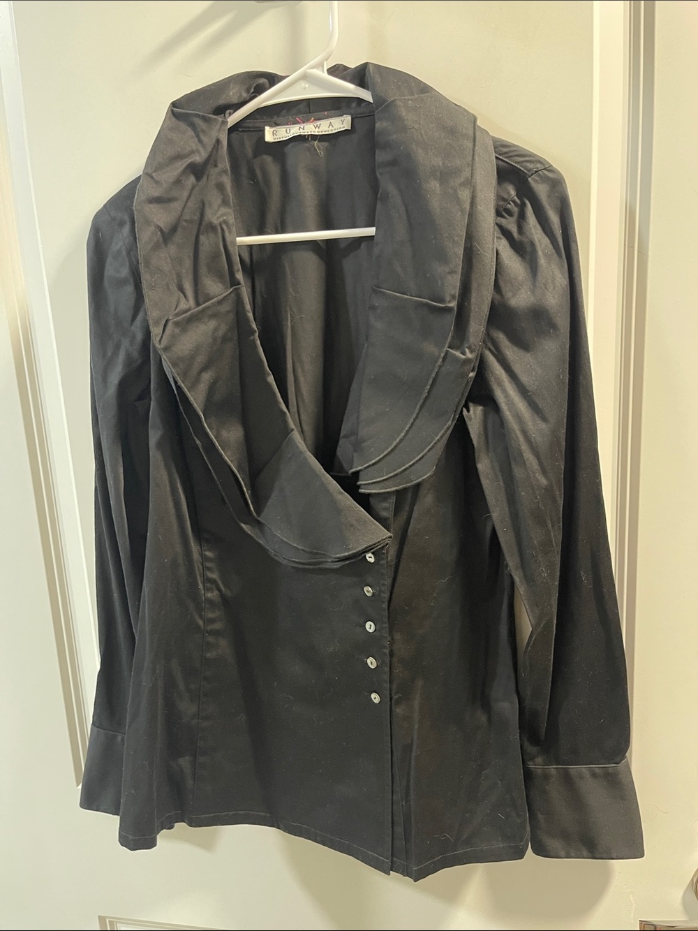 Runway Black Draped Collar Button-Front Size 10 Cotton